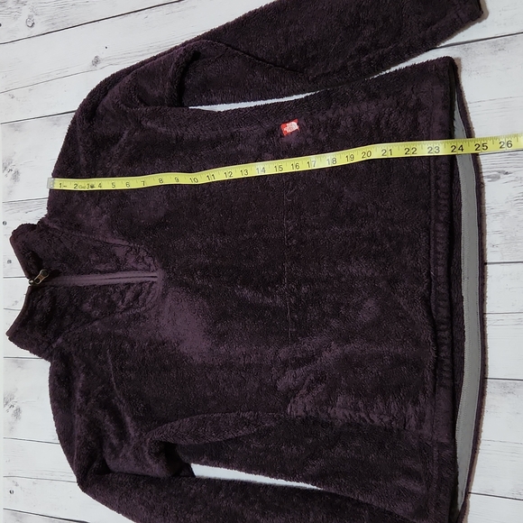 North Face fleece pullover Purple in color. - Picture 3 of 5